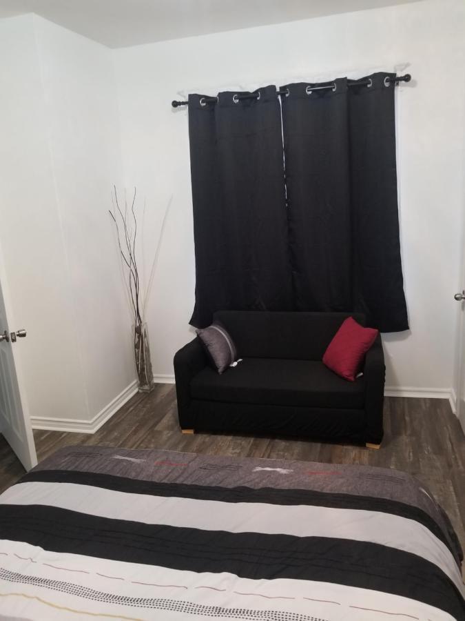 Cozy And Unique Getaway Apartment Hamilton Exterior photo